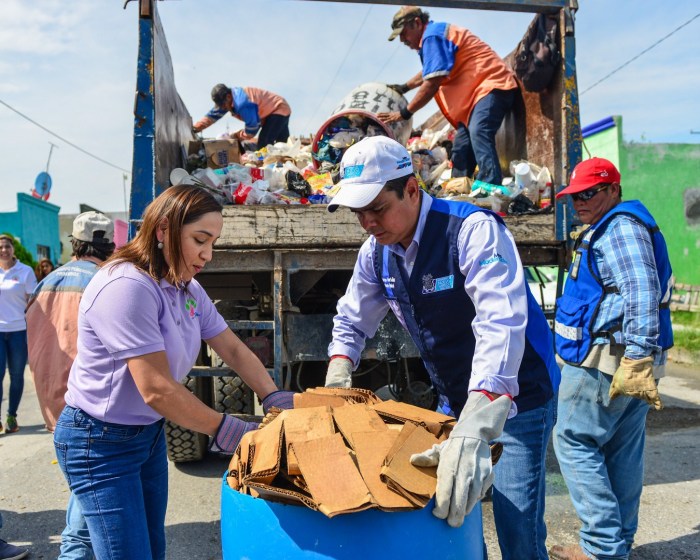 3 ERC- PARTICIPA ALCALDE EN LA RECOLECCIÓN DE BASURA (4) (Copiar).jpg