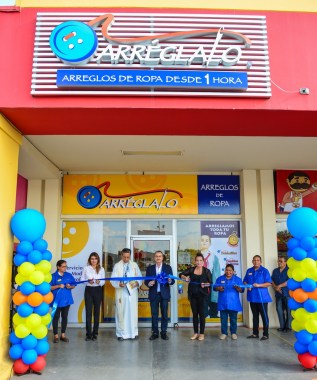 INAUGURACION FRANQUICIA.jpg