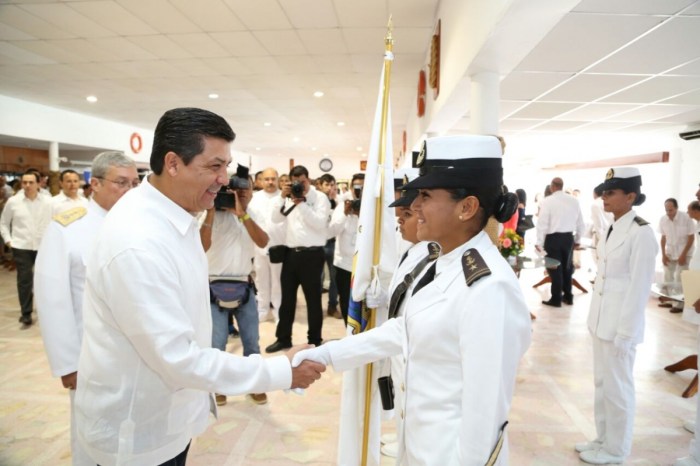 TAM-154-2017.-Refrenda-Tamaulipas-admiración-y-respeto-durante-conmemoración-de-Día-de-la-Marina.-4