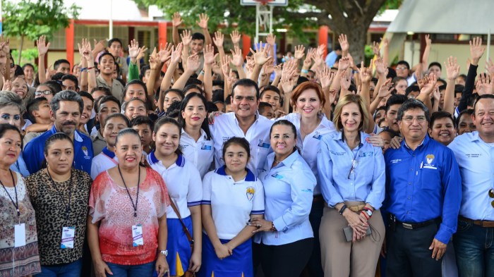 ESCUELA DIGNA Y MODERNA SECUNDARIA #2   (3).jpg